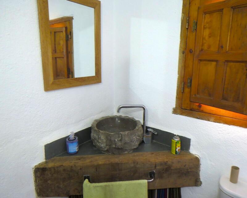 2 bedroom Country House for sale