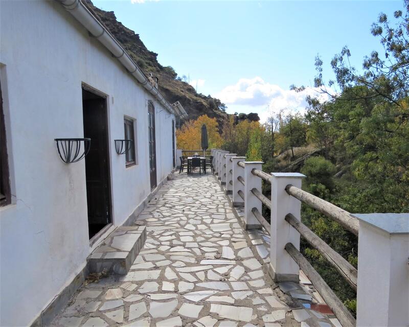 4 bedroom Country House for sale