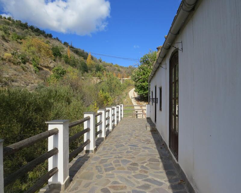 4 bedroom Country House for sale