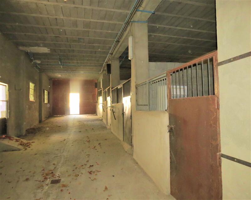 4 bedroom Country House for sale