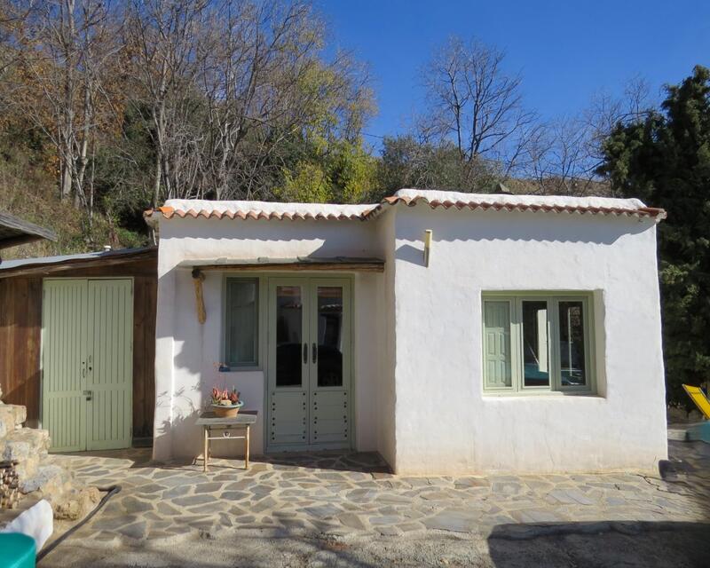 2 Cuarto Casa de Campo en venta