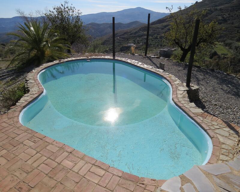 2 Cuarto Casa de Campo en venta