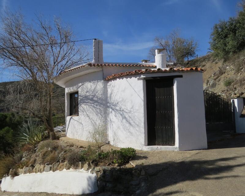 2 Cuarto Casa de Campo en venta