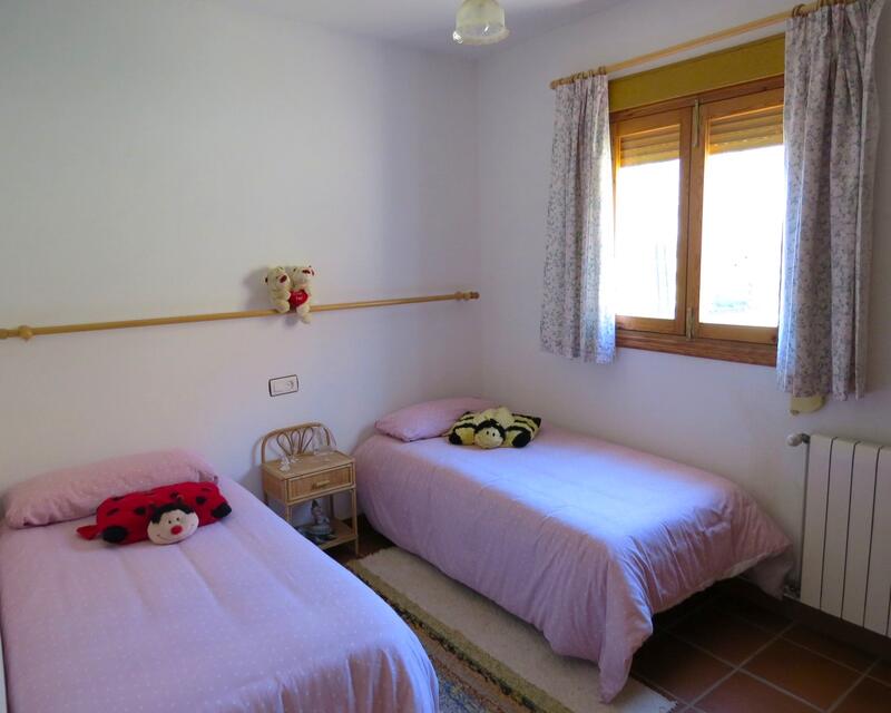 5 bedroom Country House for sale