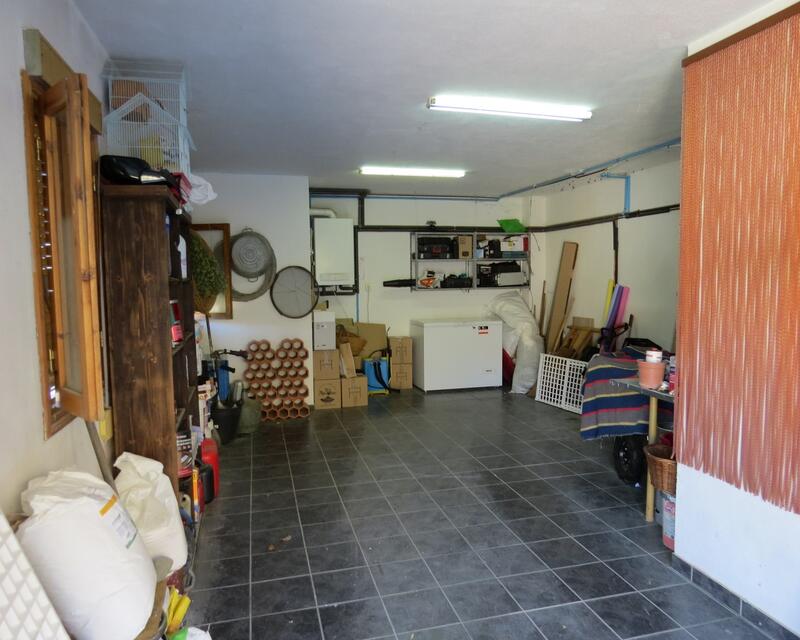 5 bedroom Country House for sale