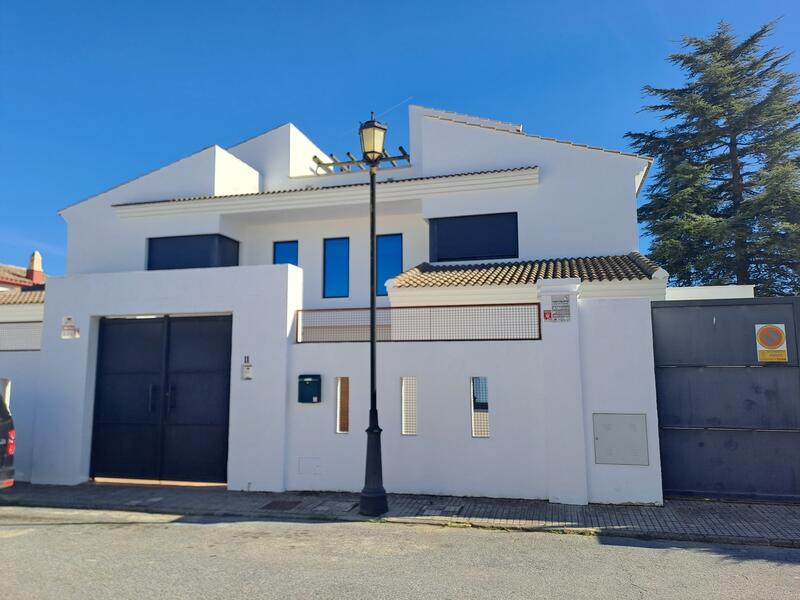 Villa for sale in Ronda, Málaga