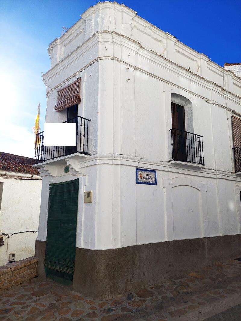 Townhouse for sale in Gaucin, Málaga