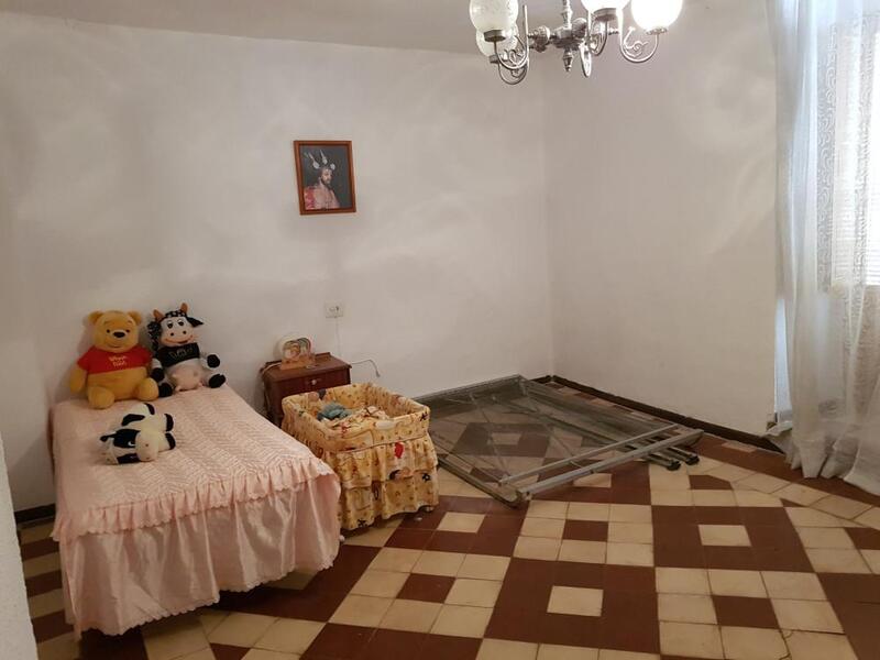 7 Cuarto Adosado en venta