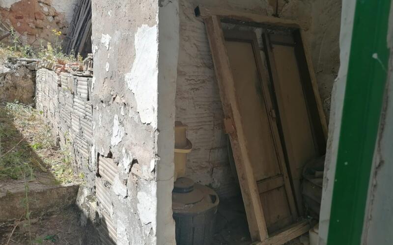 2 slaapkamer Gezinswoning Te koop
