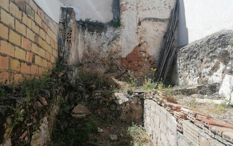2 slaapkamer Gezinswoning Te koop