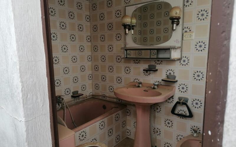 2 slaapkamer Gezinswoning Te koop