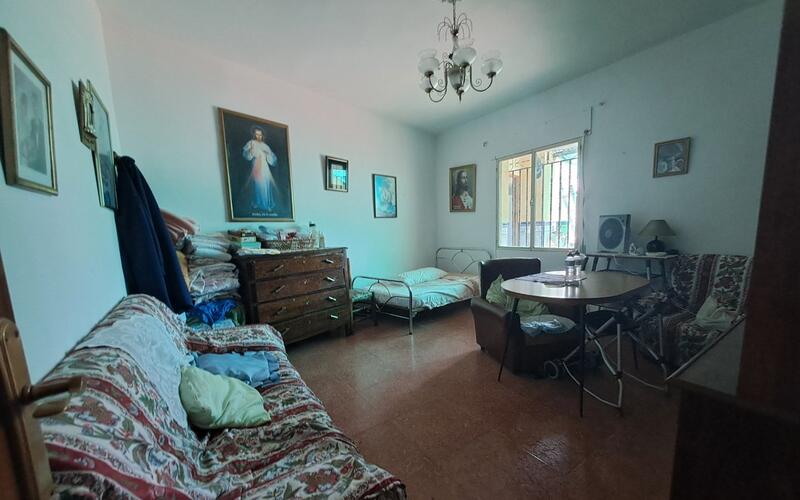 5 slaapkamer Gezinswoning Te koop