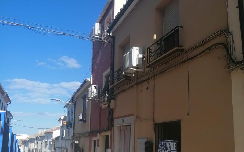 Gezinswoning Te koop in Rute, Córdoba