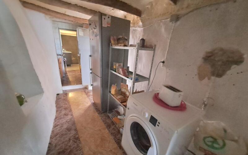 3 bedroom Townhouse for sale