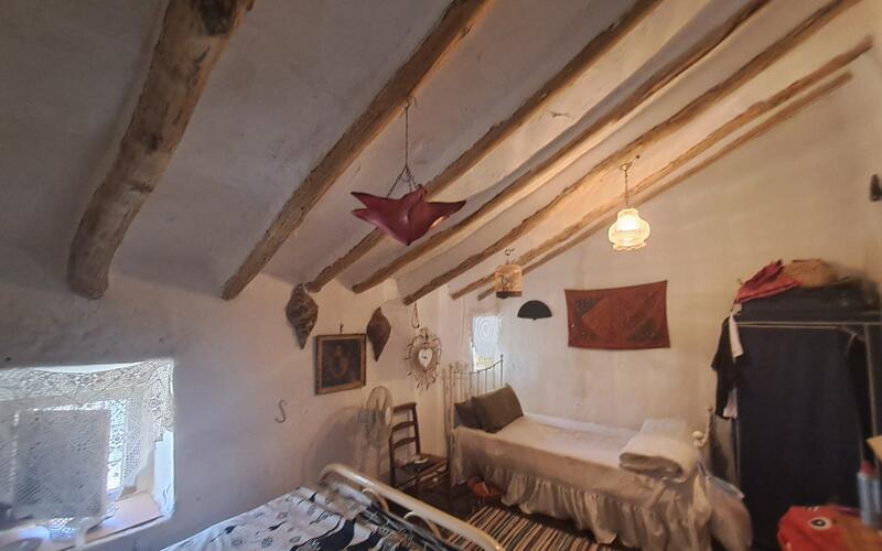 3 bedroom Townhouse for sale
