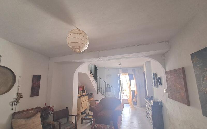 3 bedroom Townhouse for sale