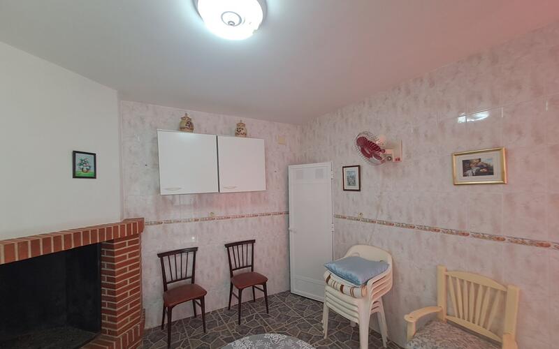 4 Schlafzimmer Stadthaus zu verkaufen