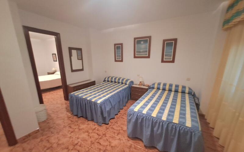 4 Schlafzimmer Stadthaus zu verkaufen