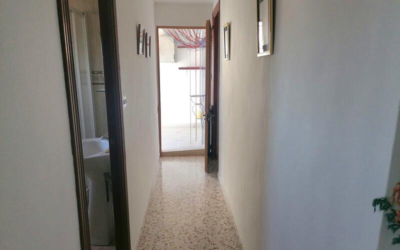4 bedroom Townhouse for sale