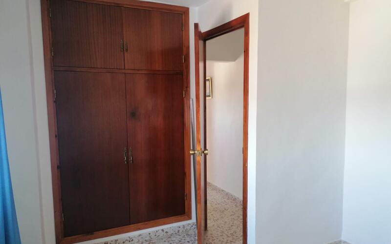 4 bedroom Townhouse for sale