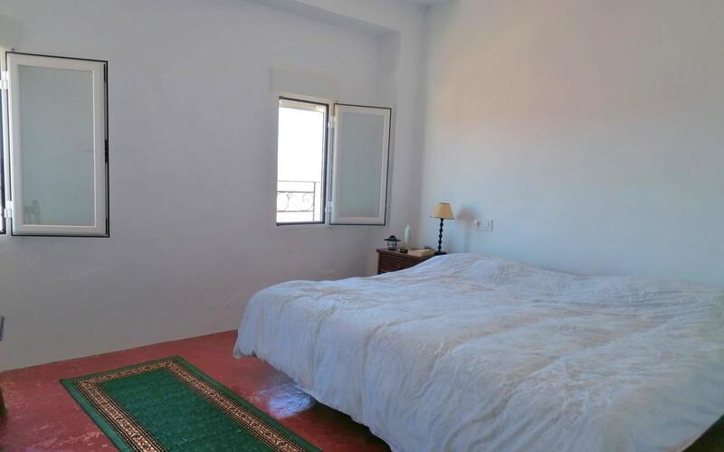 4 Schlafzimmer Stadthaus zu verkaufen