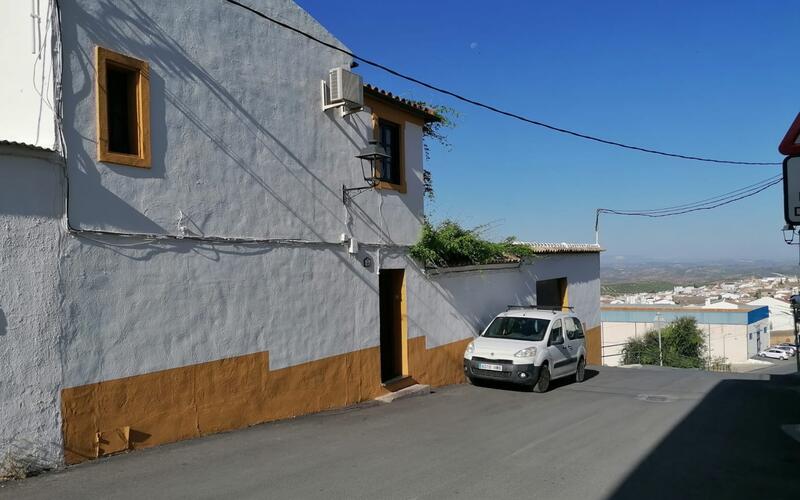 Maison de Ville à vendre dans Rute, Córdoba