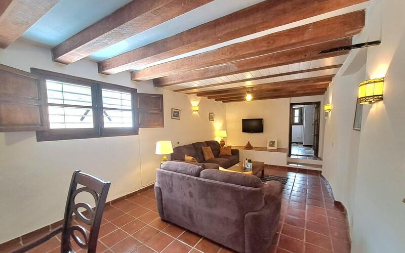 5 chambre Local Commercial à vendre