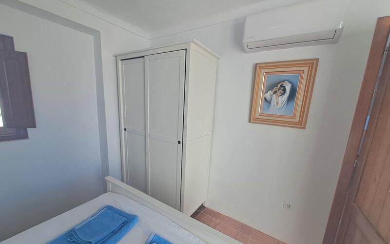 3 slaapkamer Gezinswoning Te koop