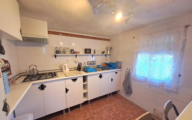3 slaapkamer Gezinswoning Te koop