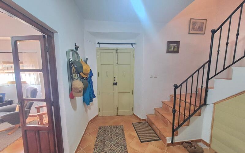 3 bedroom Townhouse for sale
