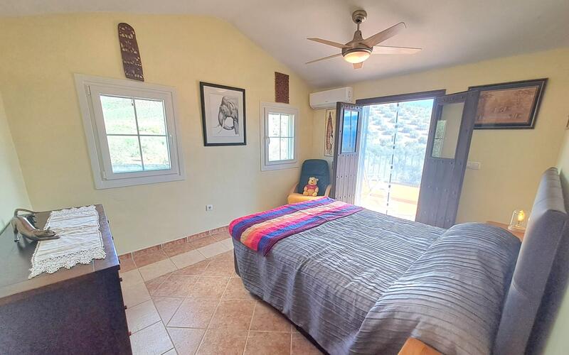 4 bedroom Country House for sale