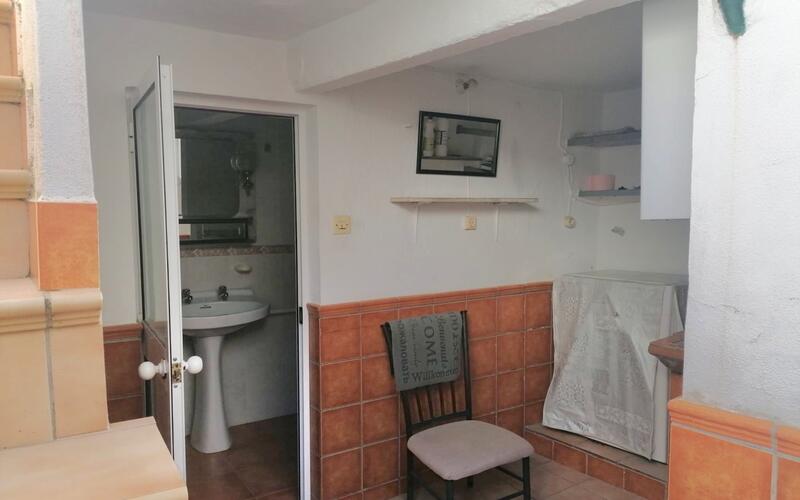 3 slaapkamer Gezinswoning Te koop