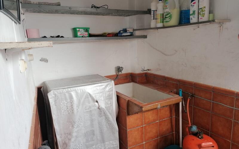 3 slaapkamer Gezinswoning Te koop