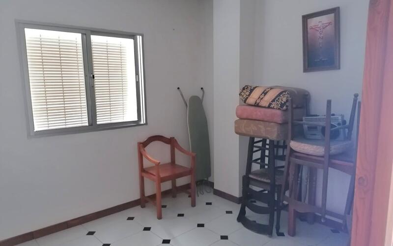5 bedroom Townhouse for sale