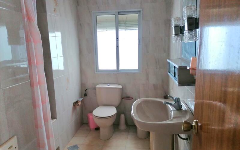 5 bedroom Townhouse for sale