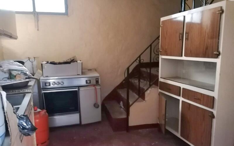 4 slaapkamer Gezinswoning Te koop