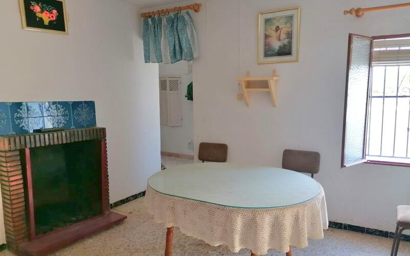 4 slaapkamer Gezinswoning Te koop