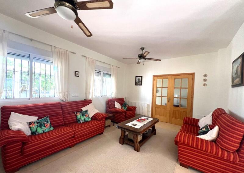 Villa zu verkaufen in Zurgena, Almería