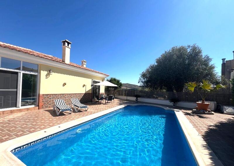 3 slaapkamer Villa Te koop