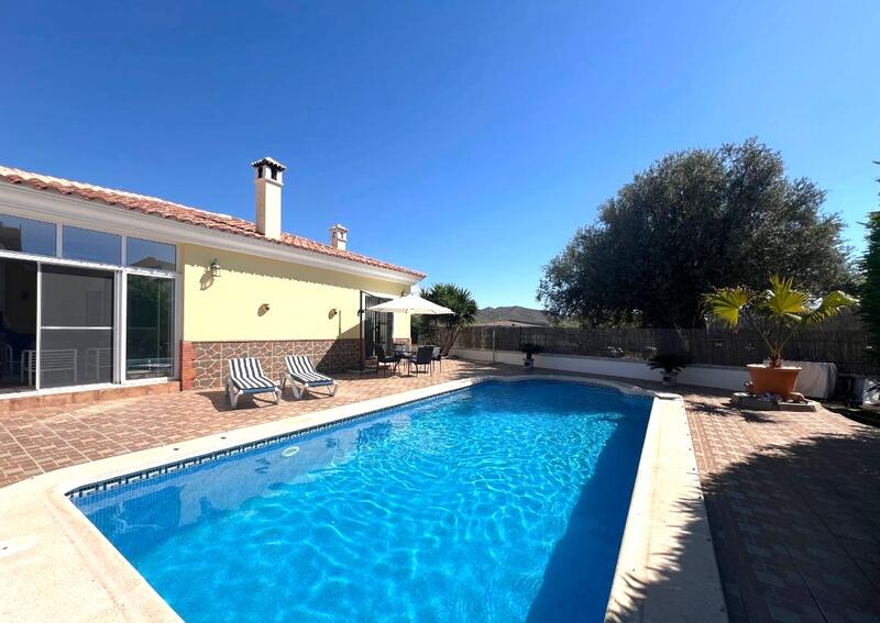 3 slaapkamer Villa Te koop