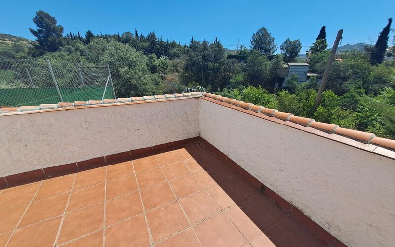 4 chambre Auberge à vendre