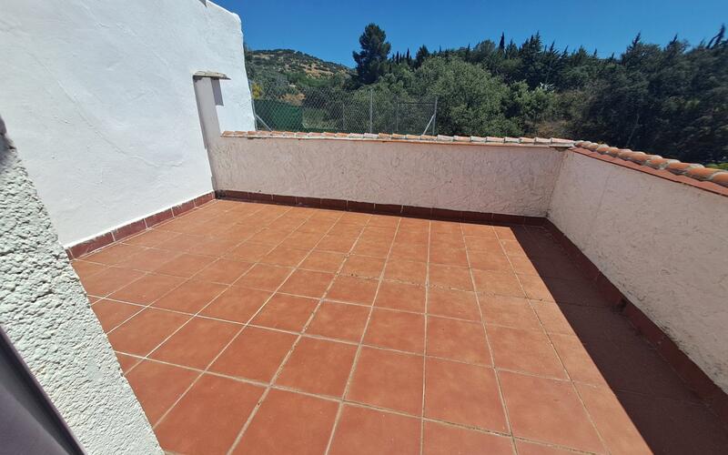 4 chambre Auberge à vendre