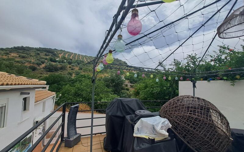 3 slaapkamer Landhuis Te koop