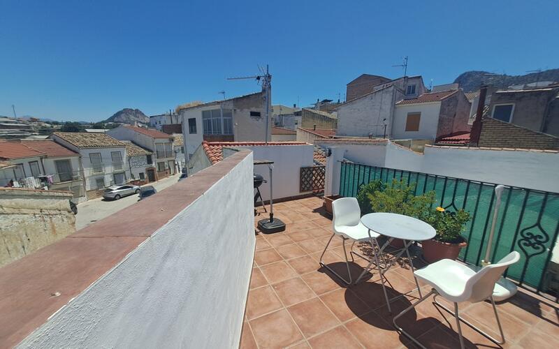 Townhouse for sale in Cuevas de San Marcos, Málaga