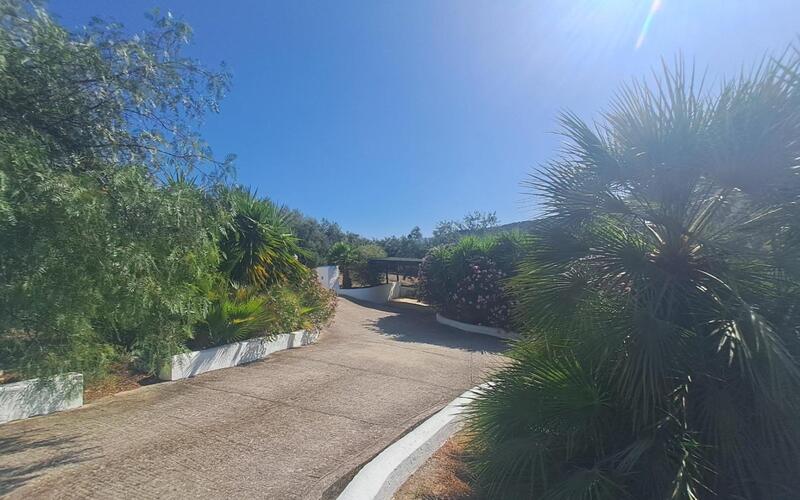 4 bedroom Country House for sale