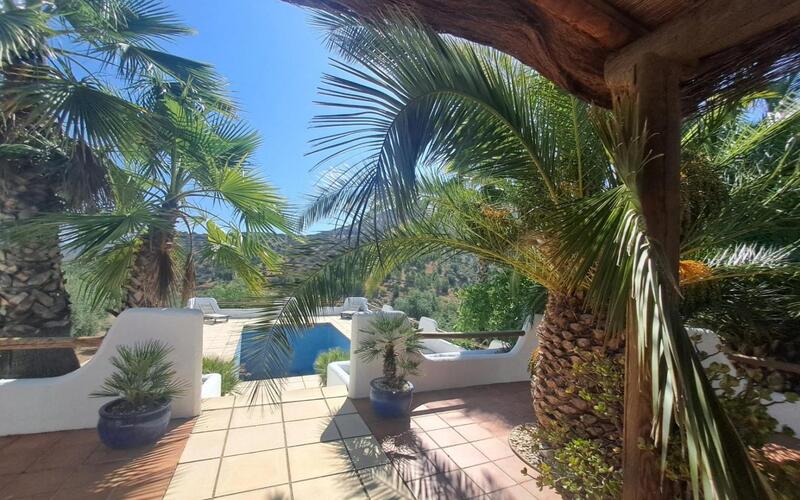 4 bedroom Country House for sale
