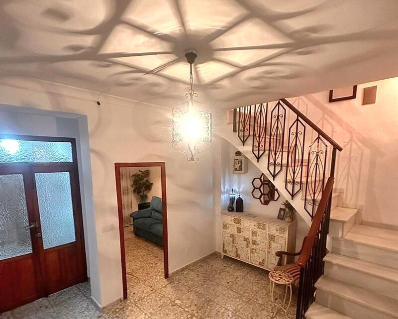 3 Schlafzimmer Stadthaus zu verkaufen