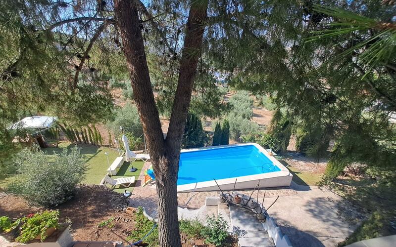 2 Cuarto Casa de Campo en venta