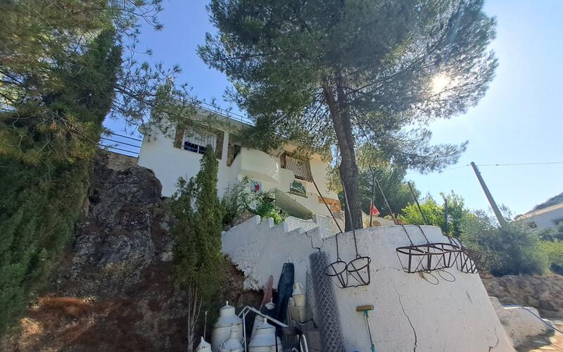 2 Cuarto Casa de Campo en venta