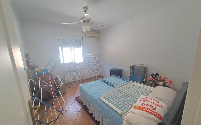 5 Cuarto Casa de Campo en venta